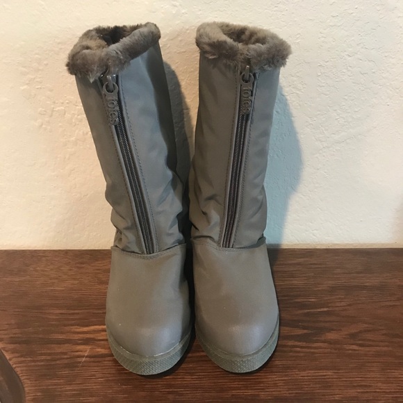Chromatics By Totes Boots Lined 7 Wide 